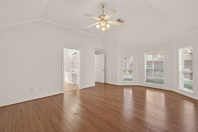 Building Photo - 2007 Baycliff Ct