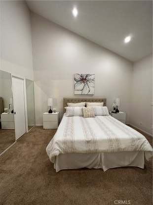 Building Photo - 21931 Burbank Blvd