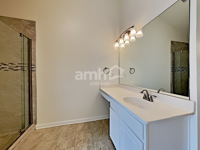 Building Photo - 2631 Bald Cypress Dr