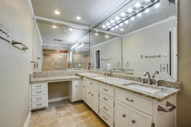 Building Photo - 2700 Quail Ridge Dr