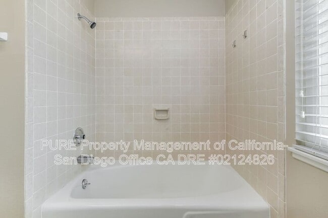 Building Photo - 11994 Obispo Rd