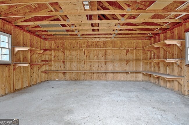 Building Photo - 500 Circle Dr