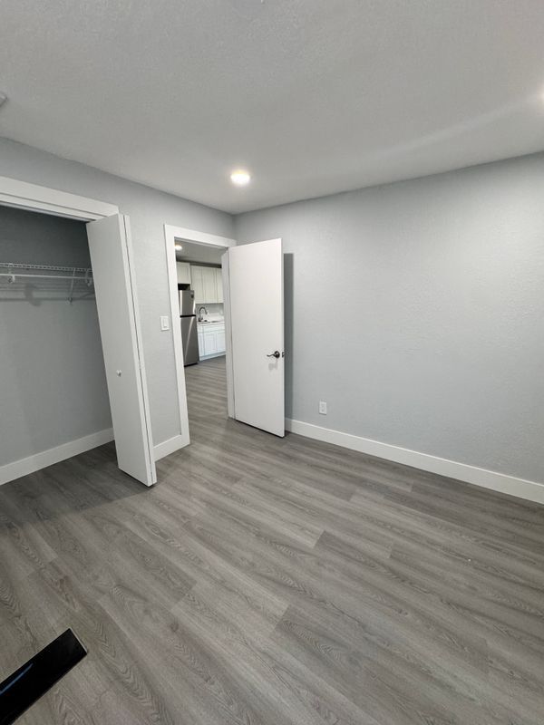 Building Photo - 3012 Ybor St