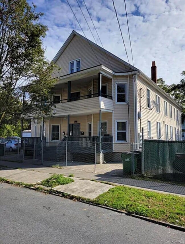 Building Photo - 91 Pershing Ave
