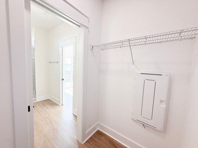 Building Photo - Available August 1: 4-Bedroom Townhome at Highbury + Summer Special Perks