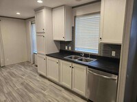 Building Photo - 613 Polk St