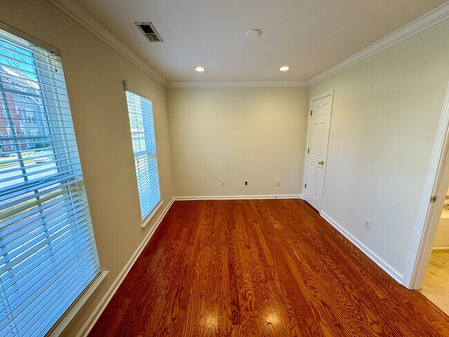 Building Photo - 3BR/3BA Townhouse in Ballantyne