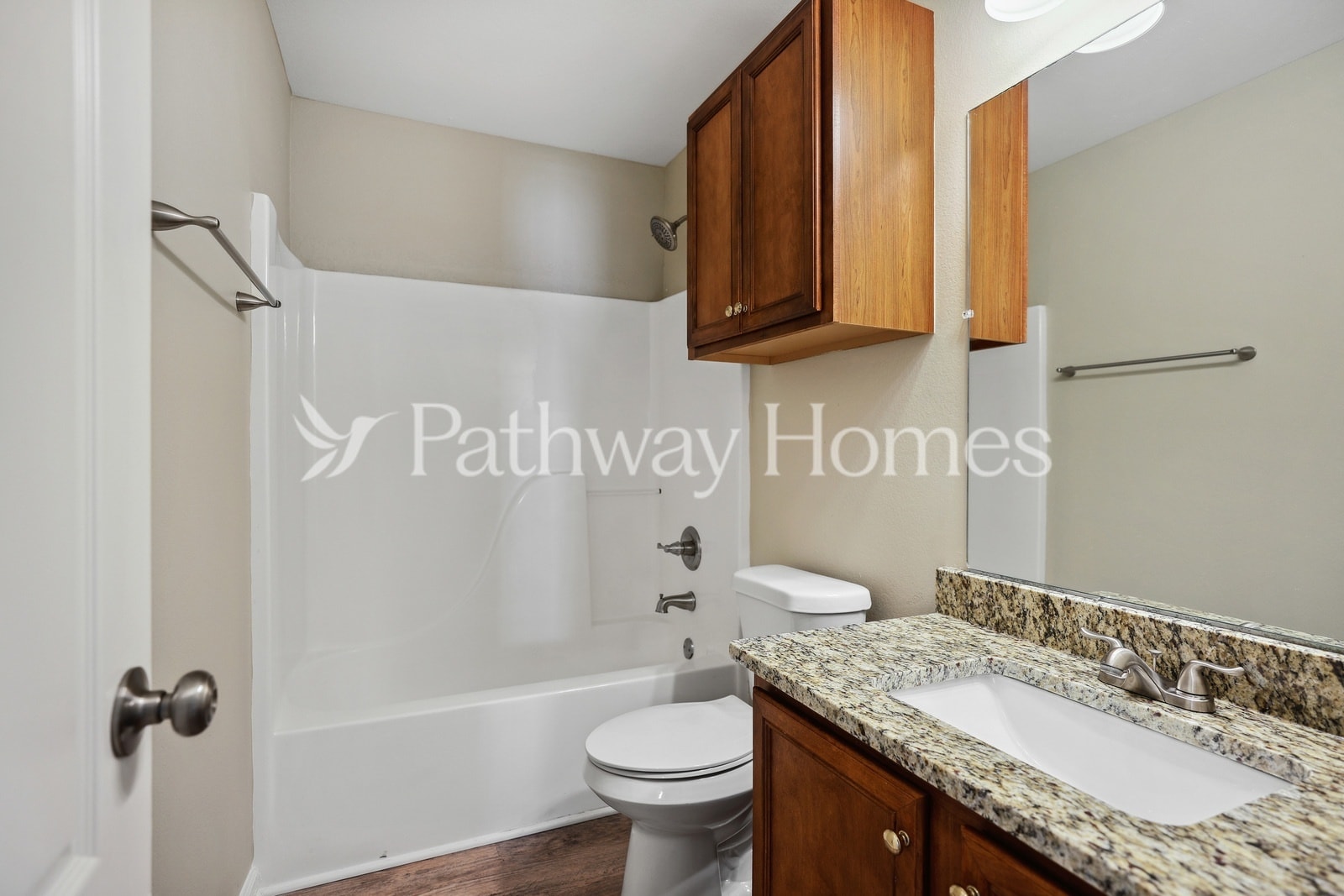 Building Photo - 310 Lakeview Trail