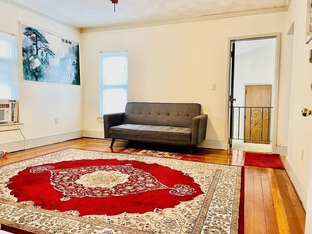 Building Photo - 188 Main St