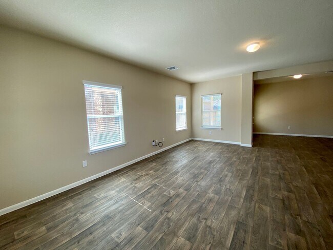 Building Photo - 3012 Tilmon Ln.