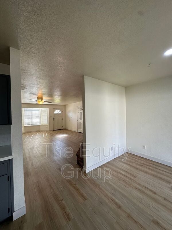 Building Photo - 830 W Vassar Ave