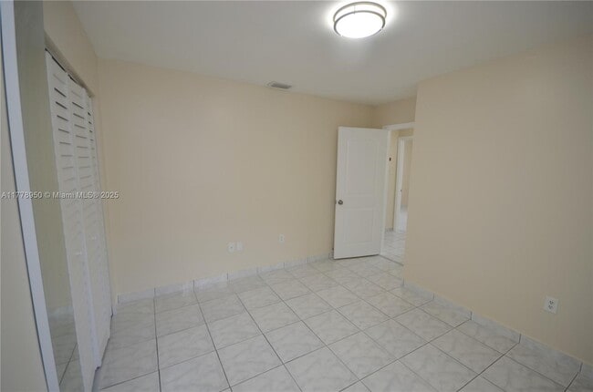 Building Photo - 7333 W 29th Ln