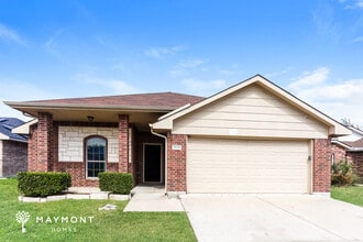 Building Photo - 3145 Royal Crest Dr