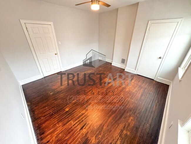 Building Photo - 6650 Vandike St