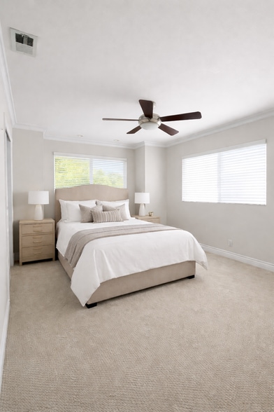 Building Photo - 19275 Cresthaven Ln