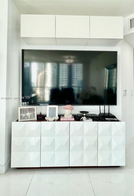 Building Photo - 79 SW 12th St