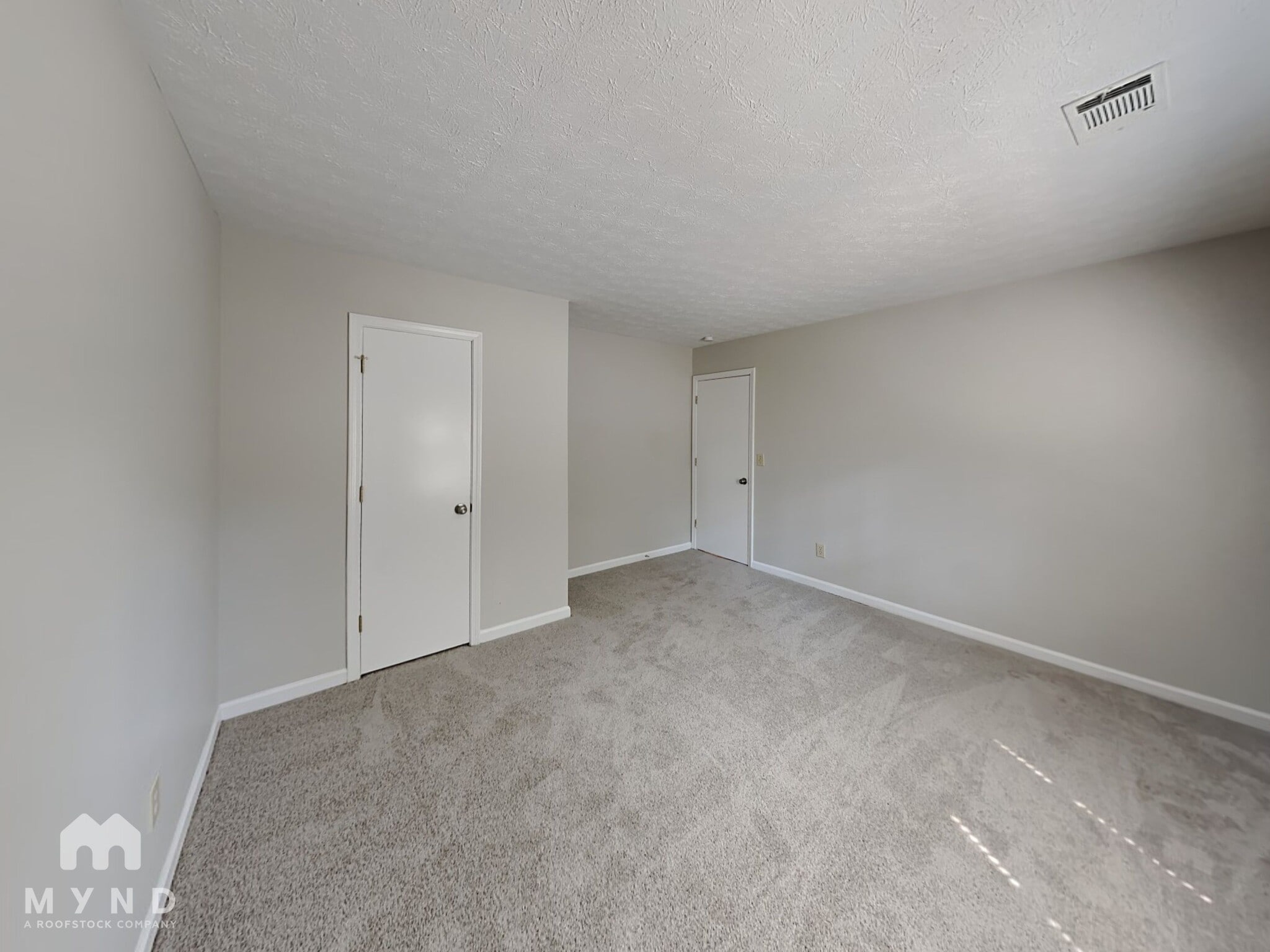Building Photo - 5631 Regency Manor Ct