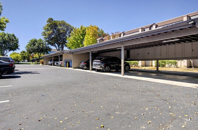 Building Photo - 801 W California Ave