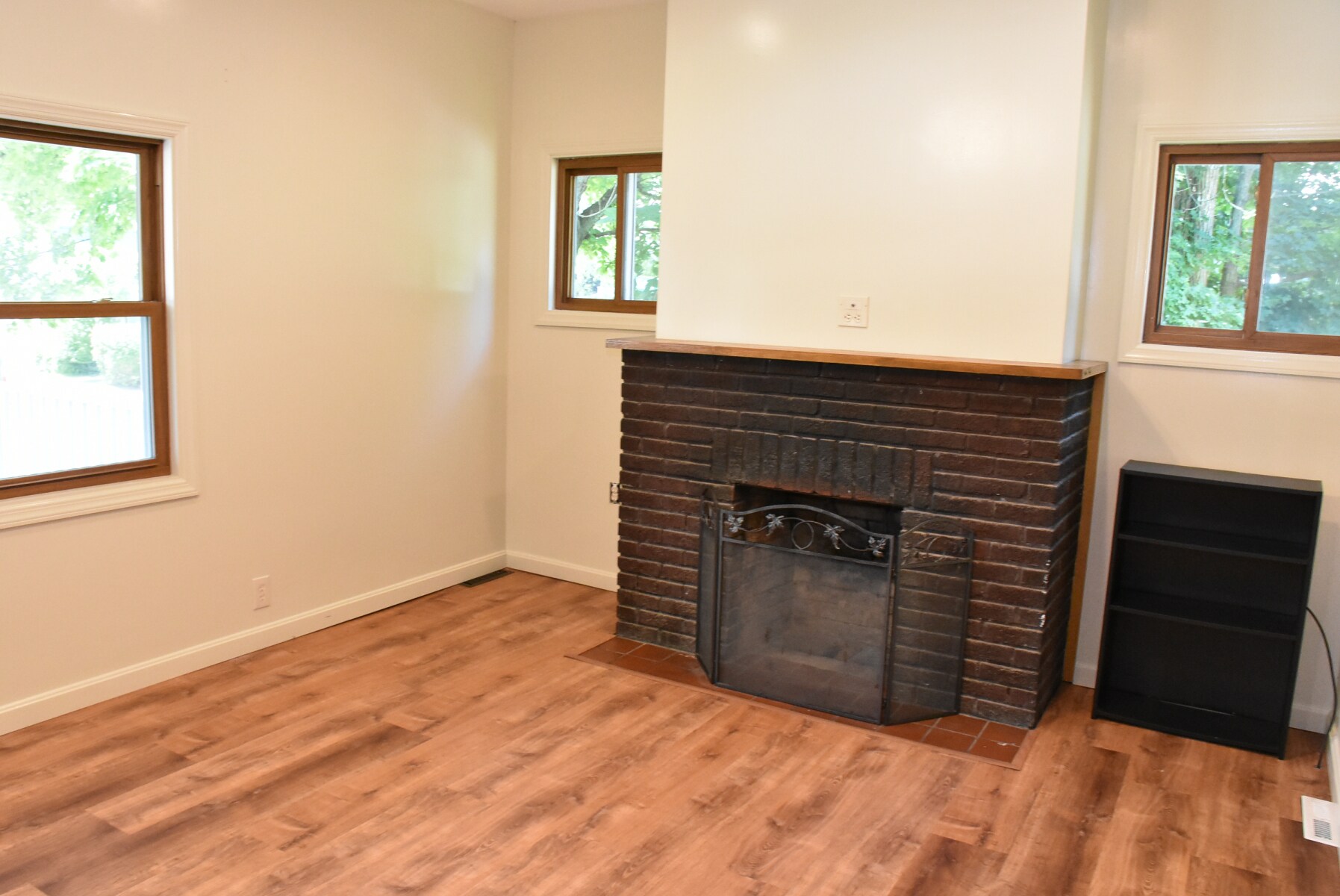 Building Photo - 539 North St