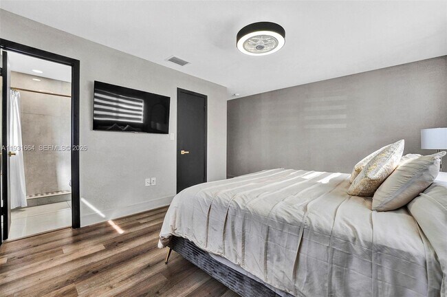 Building Photo - 2211 NW 189th Terrace