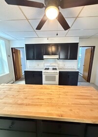 Building Photo - 1624 3rd Ave