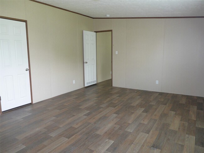 Building Photo - 16020 1/2 Sam Brookins St