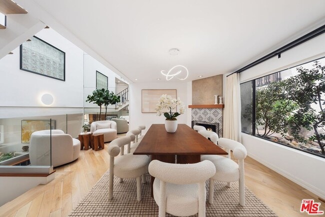 Building Photo - 831 14th St