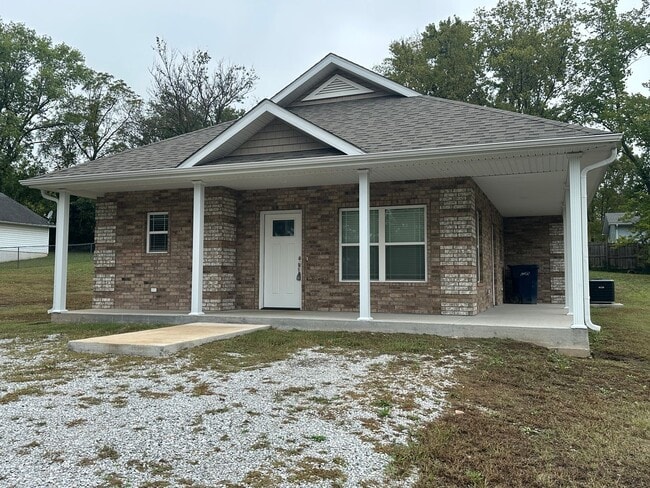 Primary Photo - Newer 2-Bed 2-Bath home with high end fini...