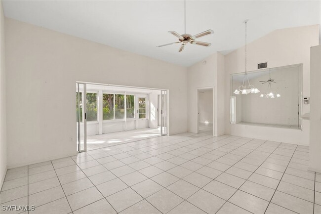 Building Photo - 25570 Fairway Dunes Ct
