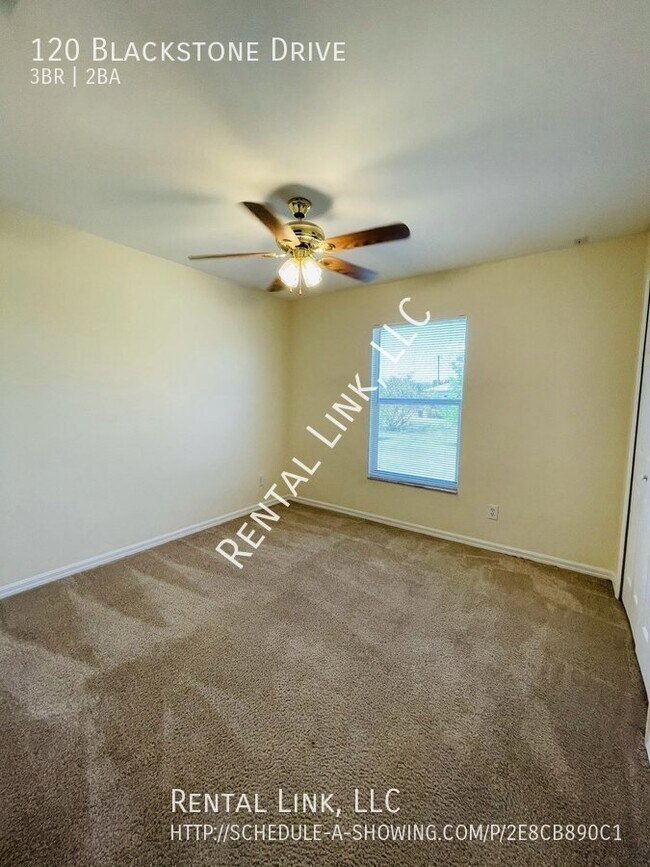 Building Photo - 120 Blackstone Dr