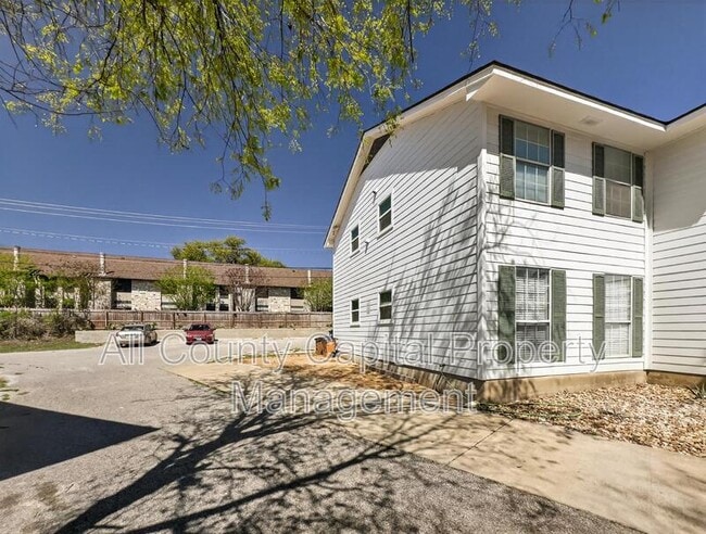 Building Photo - 3432 Willowrun Dr