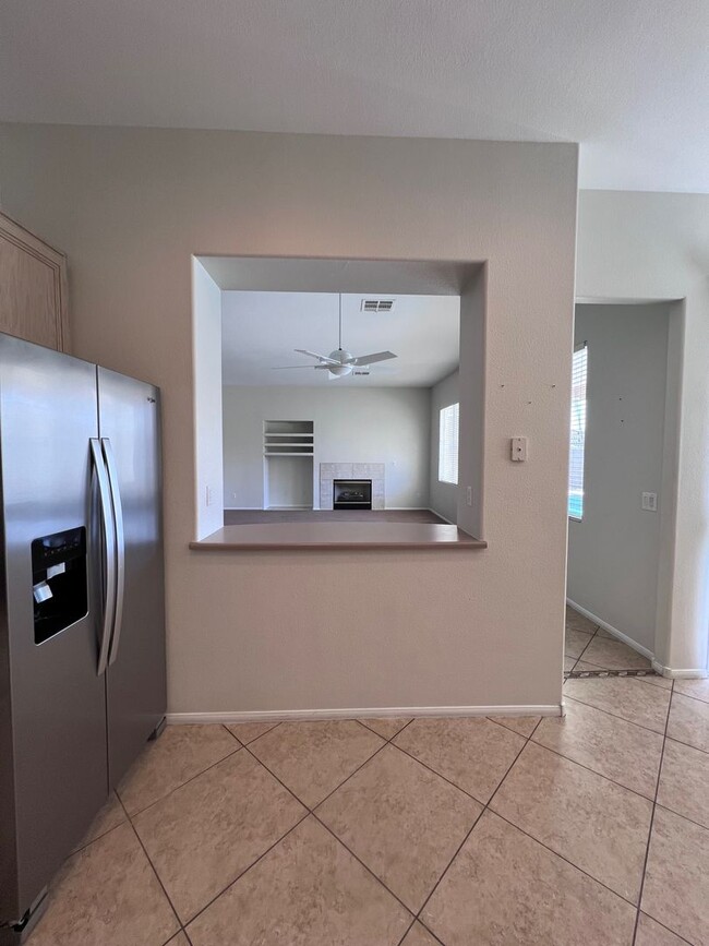 Building Photo - SUMMERLIN SINGLE STORY FOUR BEDROOM THREE ...