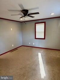 Building Photo - 2211 Browning Rd