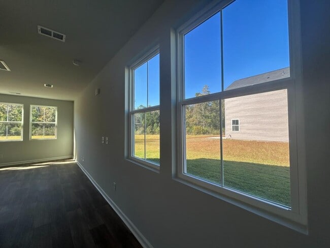 Building Photo - 762 Sturdy Root Pl