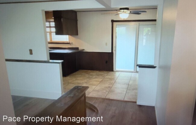 Building Photo - 3 br, 2 bath House - 4624 S Georgia St