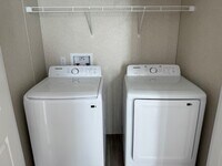 Building Photo - 151 N Kenbrook St SE