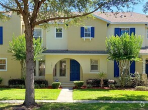 Building Photo - 13871 Phoenix Dr
