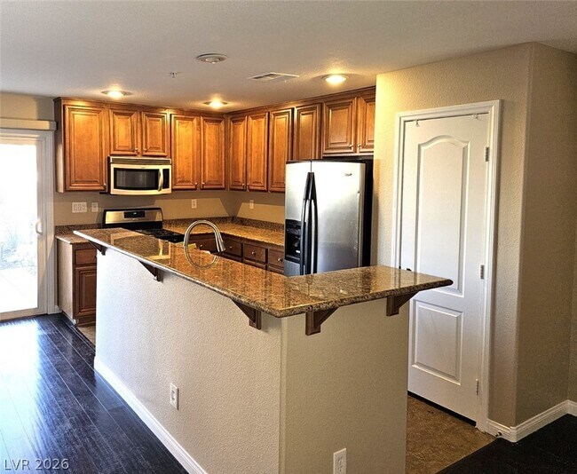 Building Photo - 1135 Paradise Vista Dr