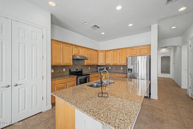Building Photo - 4313 N 161st Ave