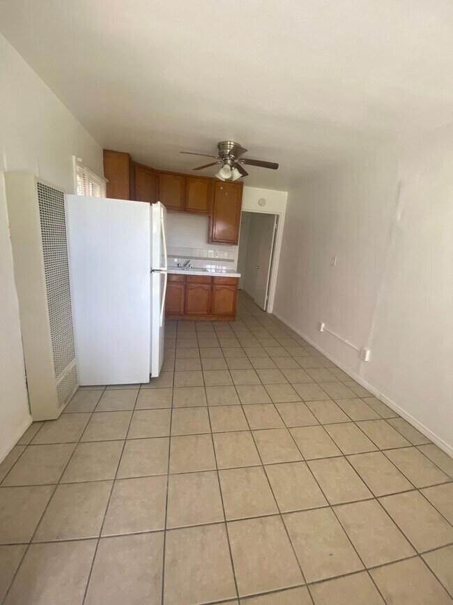 Interior Photo - 1867