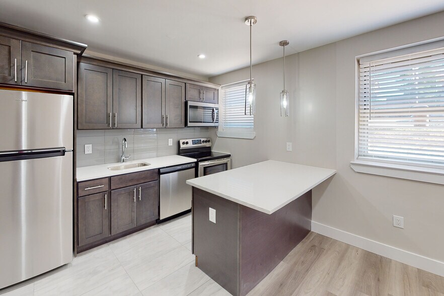 Royal Towers 360 W Pleasantview Ave Hackensack NJ 07601 Apartment