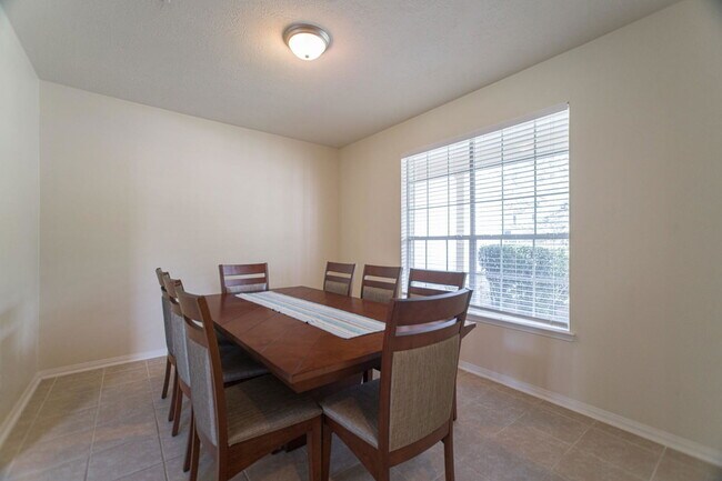 Building Photo - 1111 Turnberry Park Ln