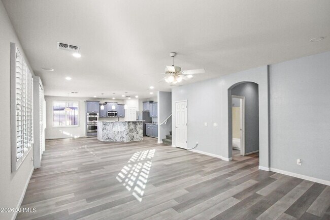 Building Photo - 20652 N Donithan Way