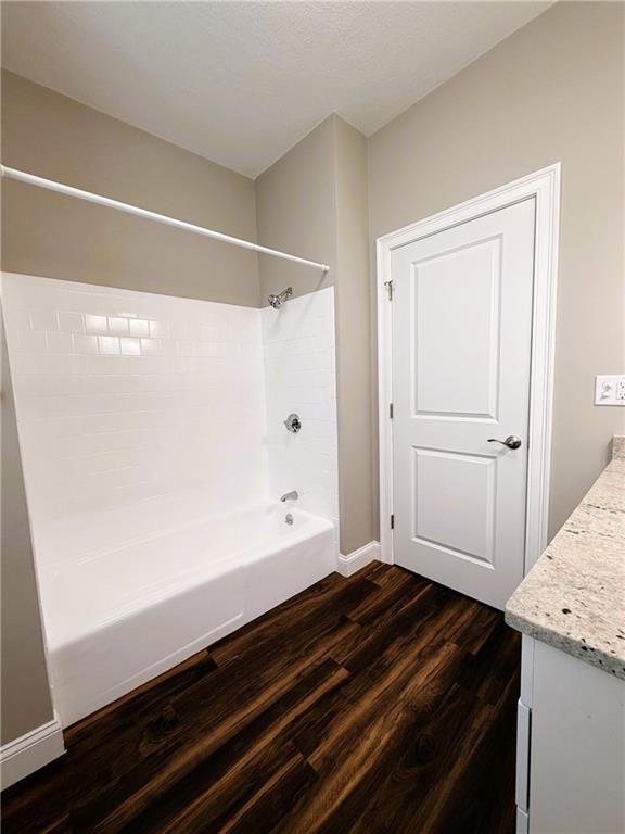 Building Photo - 901 Bernon St