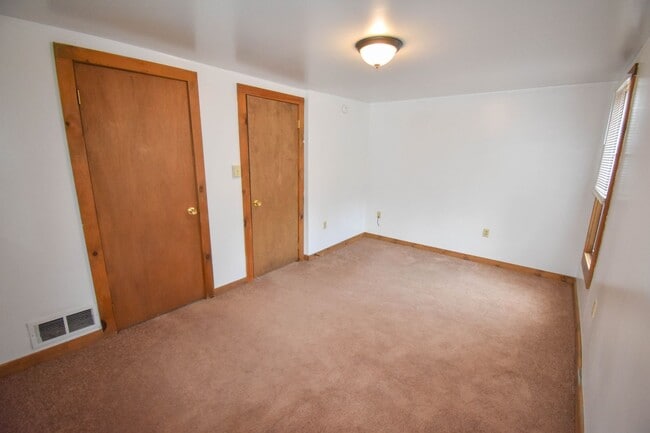 Building Photo - *** PENDING   APPLICATION ***