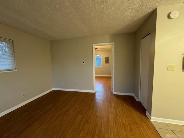 Building Photo - 246 Oak St