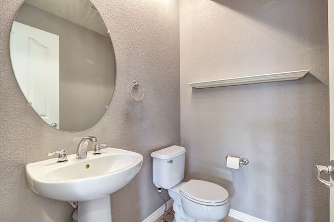 Building Photo - Convenient Castle Rock home on Culd-a-sac located in The Haven Neighborhood by Metzler Ranch!