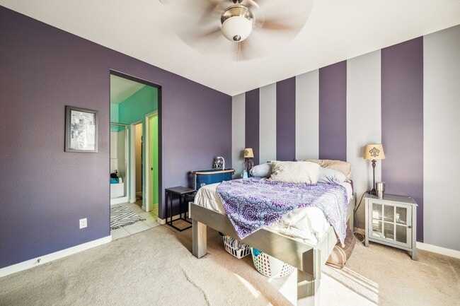 Building Photo - Charming 2-Bed / 2.5-Bath Townhouse in the...