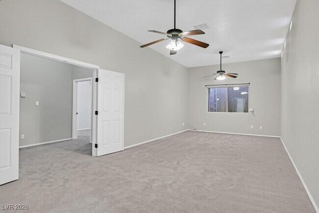 Building Photo - 391 E Kimberly Dr