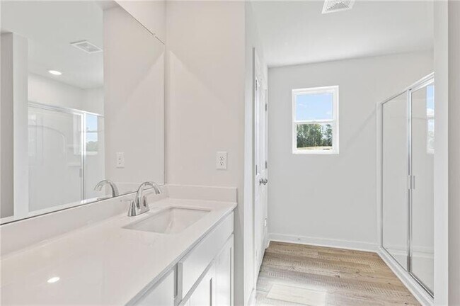 Building Photo - 1728 Harper Lily Ln